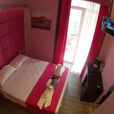 Dolce Неаполь